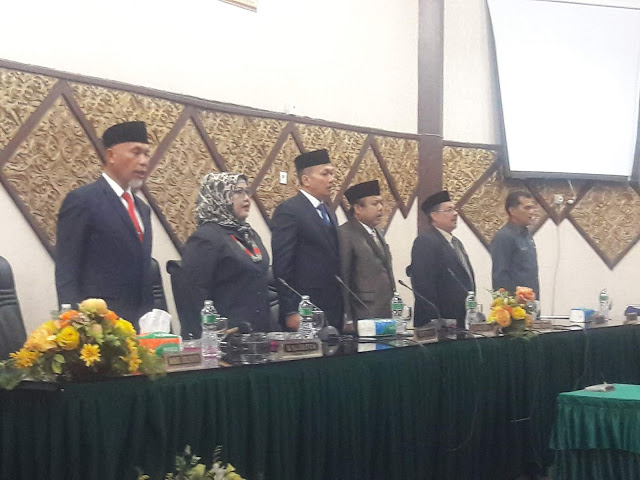 Elly Trisyanti Pimpim Rapat Paripurna Istimewa Usulan Terkait Pemberhentian Walikota dan Wakil Walik
