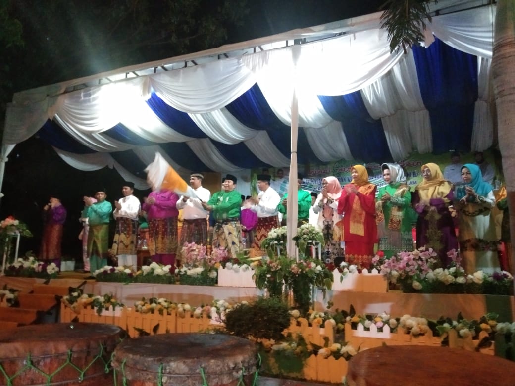 Pawai Takbir Di Rohul Diguyur Hujan 