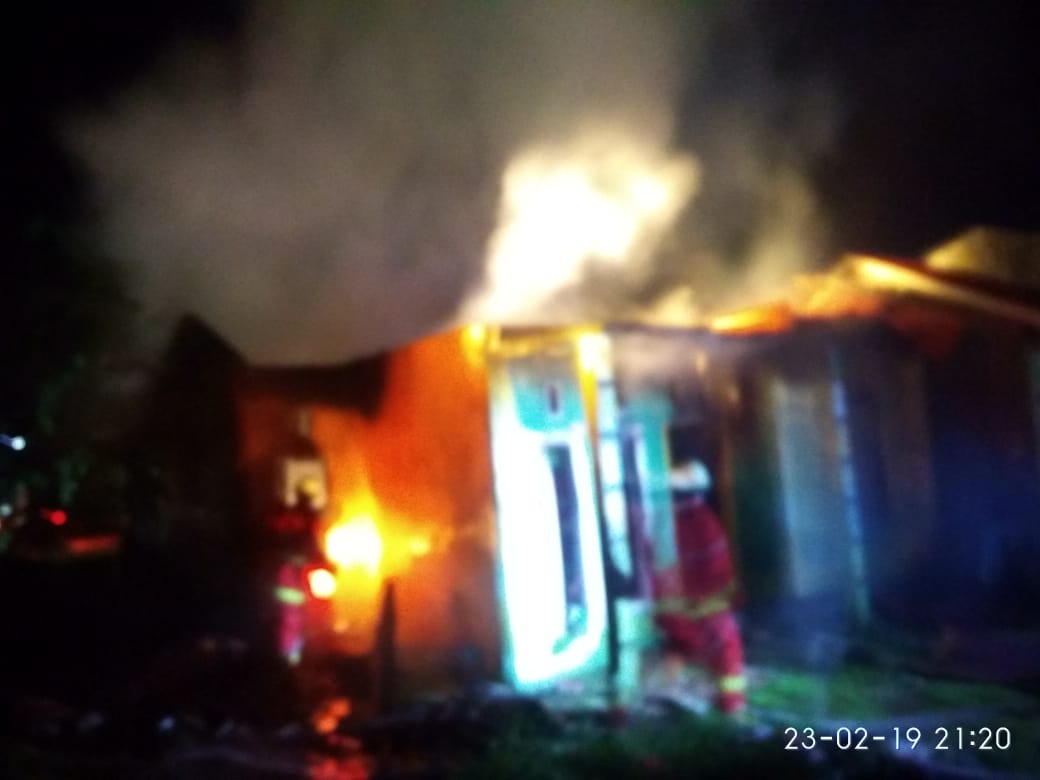 Rumah Di Komplek Pesona Alam Pandau Ludes Terbakar, Polisi Seliki Penyebabnya