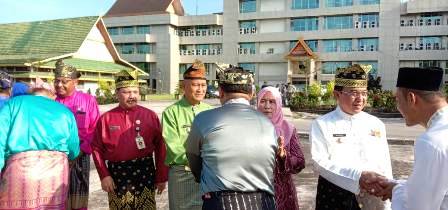 Bupati Inhil Pimpin Apel Masuk Kerja Pasca Cuti Lebaran