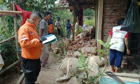 Pengungsi Gempa Banten Kembali ke Rumah