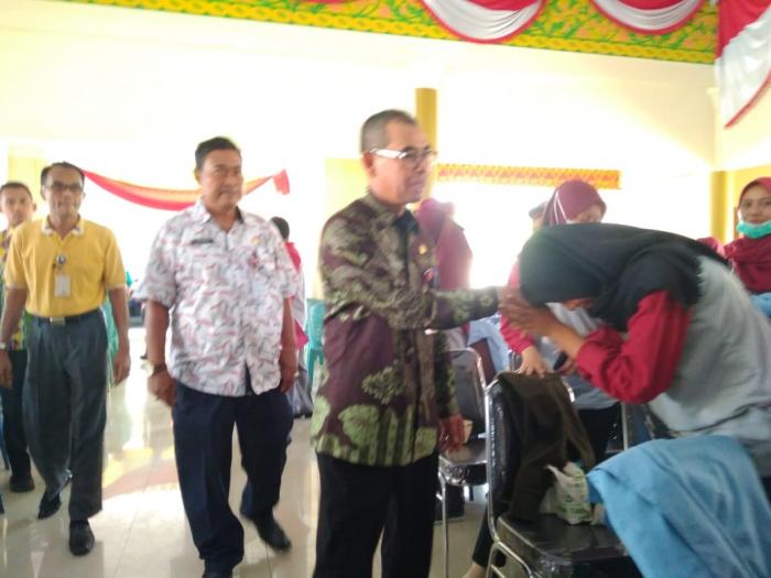 Bupati Kuansing Mursini Terima Mahasiswa KKN Unri