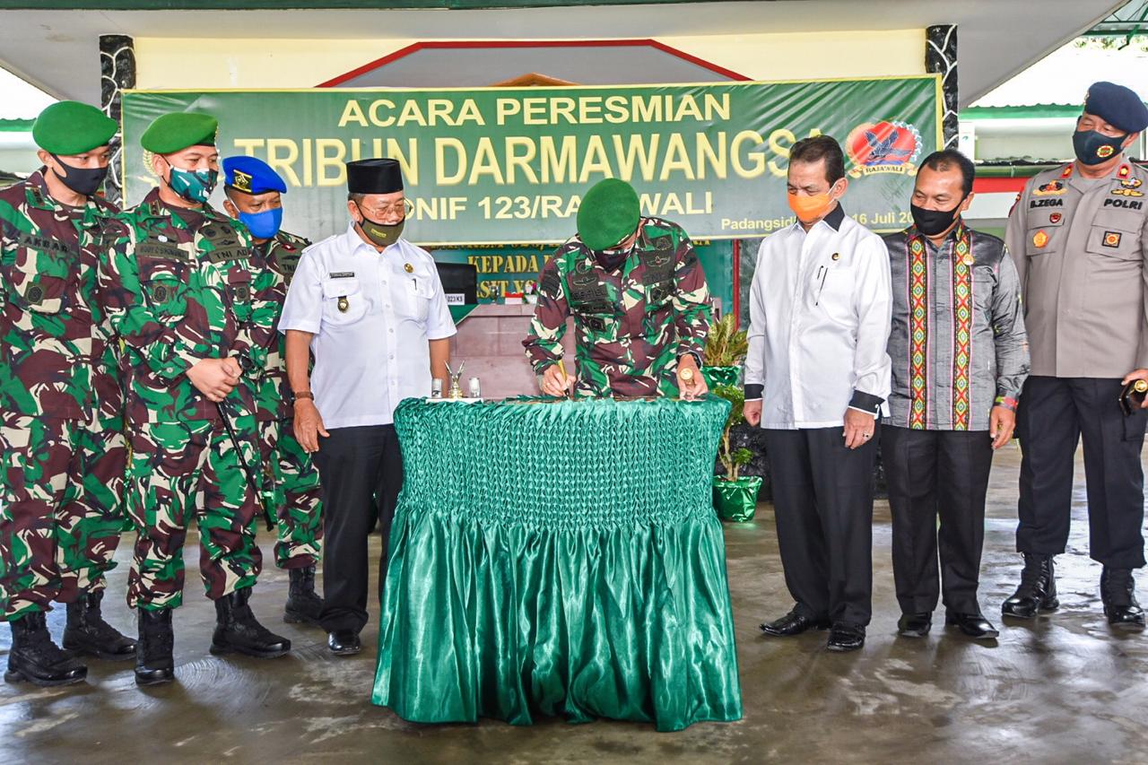 Danrem 023/KS Resmikan Tribun Darmawangsa Batalyon Infantri 123 Rajawali