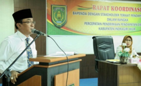 Malas, Bupati Minta Pejabat Mundur