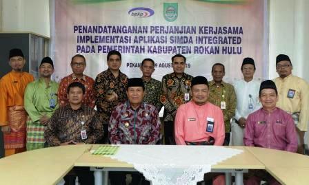 Pemkab Rohul Teken MoU SIMDA Integrated dengan BPKP Riau 