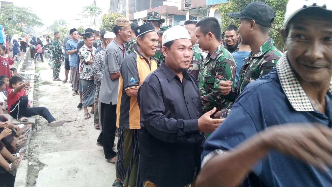 Deraian Air Mata, IringiÂ Perpisahan Satgas TMMD ke 106 Kodim 0314/Inhil di Desa Sanglar