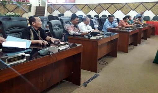 DPRD Padang Sambut Kunjungan DPRD Indragiri Hulu Bahas Potensi Pariwisata