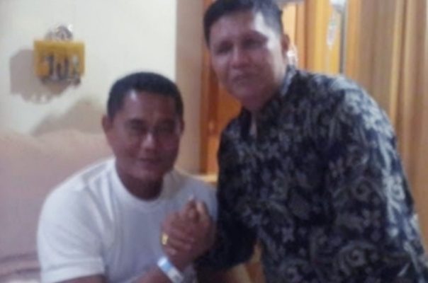 Syafrial Kani di Bezuk Irwan Basir di RS Siti Rahmah