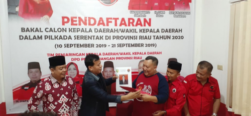 Bakal Calon Bupati Pilkada Kuansing 2020, Suhardiman Amby Daftarkan Diri ke PDIP Riau