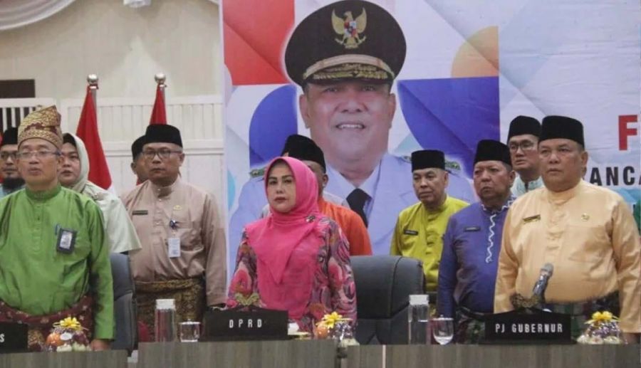 Anggota DPRD Riau Rapat Bersama Gubri Dalam Peningkatan Infrastruktur dan Ekonomi