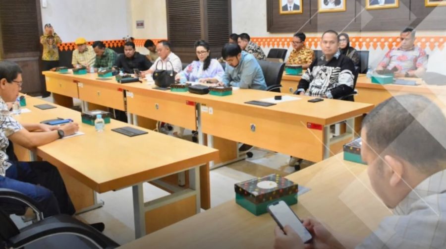 Banggar DPRD Riau Gali Strategi Atasi Defisit Anggaran ke DKI Jakarta