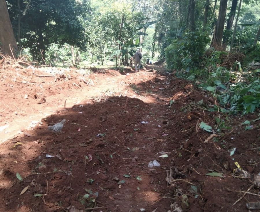 Buka Akses Perumahan Warga, Pemdes Tanjungsari Buka Jalan Baru Sepanjang 300 Meter