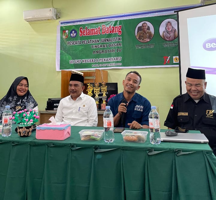 Buka Pelatihan Jurnalistik Tingkat Dasar Kolaborasi Wisdom Academy dan Sigapnews.co.id