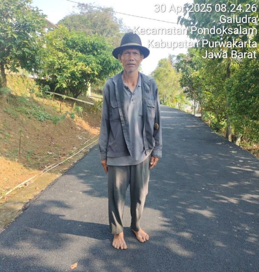 Dana Desa 2025 Digelontorkan! Jalan Hotmix Galudra Muluskan Ekonomi Warga