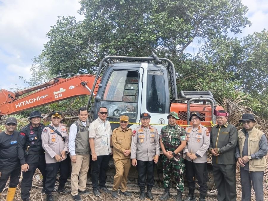 Dandim 0321/Rohil Dampingi Kunjungan Kapolda Riau di Panipahan, Datangi Lokasi Perusakan Mangrove