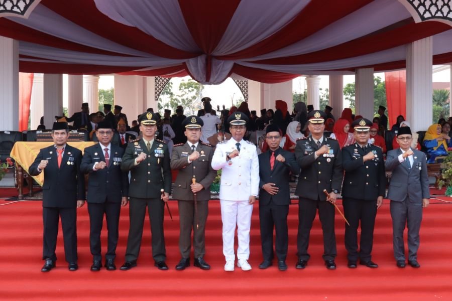Dandim Rohil: Penurunan Bendera Jadi Momentum Perkuat Nasionalisme