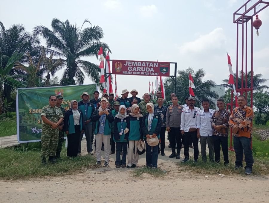Dilaunching Presiden Prabowo, Kodim 0321/Rohil Resmikan Jembatan Garuda Dan Air Bersih di Rokan Baru