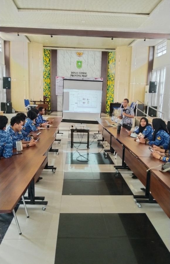 Dinas Sosial Riau Perkuat Kompetensi Humas Lewat Pelatihan Jurnalistik