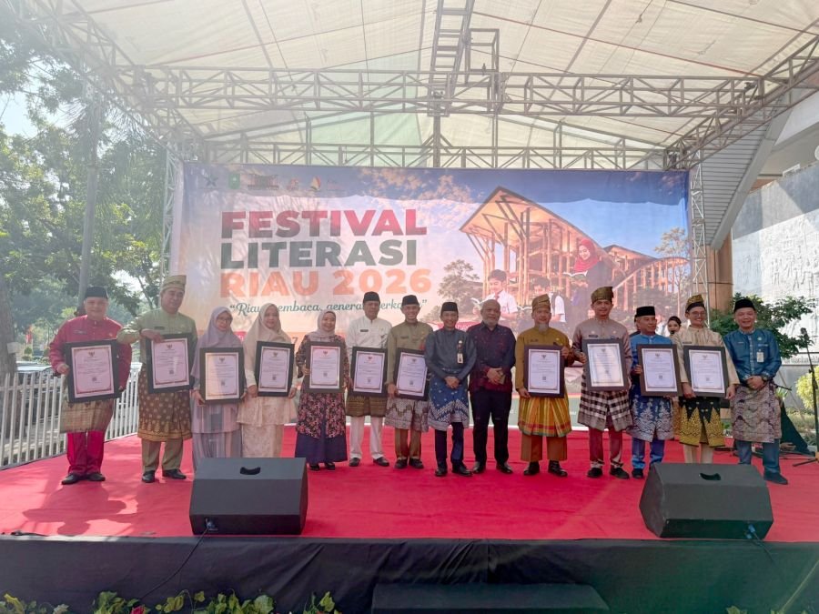 Dinsos Riau Sabet Peringkat Satu Pengawasan Arsip