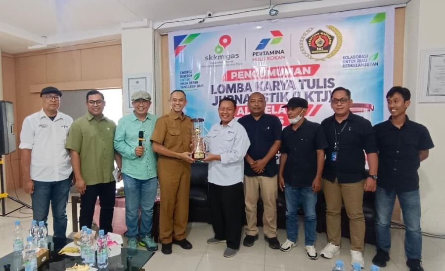 Fithriady Syam Juara LKTJ Raja Ali Kelana 2026, PWI Riau Tegaskan Pentingnya Profesionalisme Pers
