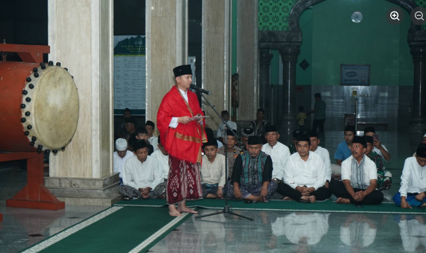 Gema Takbir di Trenggalek, Bupati Mochamad Nur Arifin Panjatkan Sayyidul Istighfar untuk Masyarakat