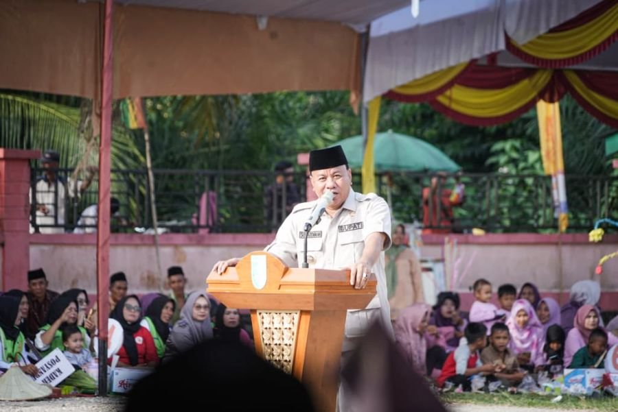 Hadiri Pembukaan Pacu Jalur Rayon I Inuman, Bupati Suhardiman: Pacu Jalur dan MTQ Harumkan Nama Kuansing