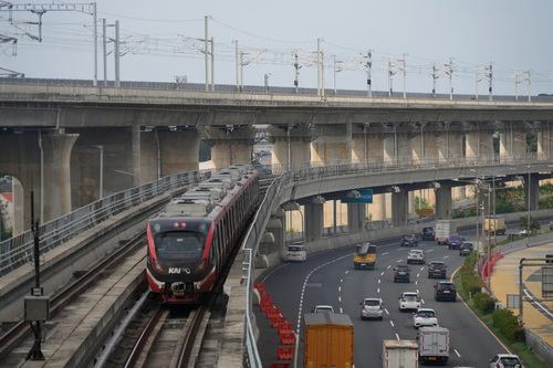 KAI Layani Lebih dari 6,3 Juta Pengguna LRT Jabodebek pada Triwulan Pertama 2025