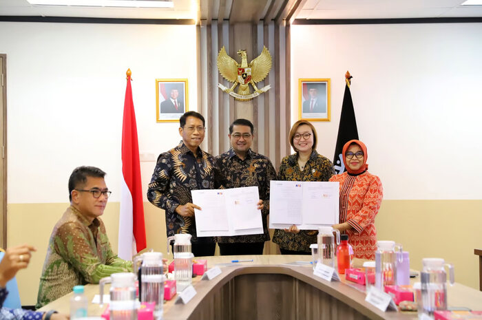 KAI Perkuat Sinergi Pengembangan Ekonomi Kreatif Melalui Penandatanganan Kesepahaman Bersama