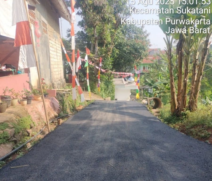 Kangkangi UU KIP dan Perpres, Proyek Jalan Desa Tanpa Papan Nama di Purwakarta 