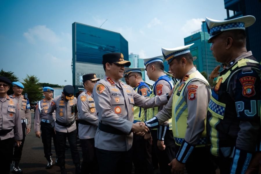 Kapolda Metro Jaya Sampaikan Terima Kasih, Pesan Soliditas untuk Pimpinan Baru