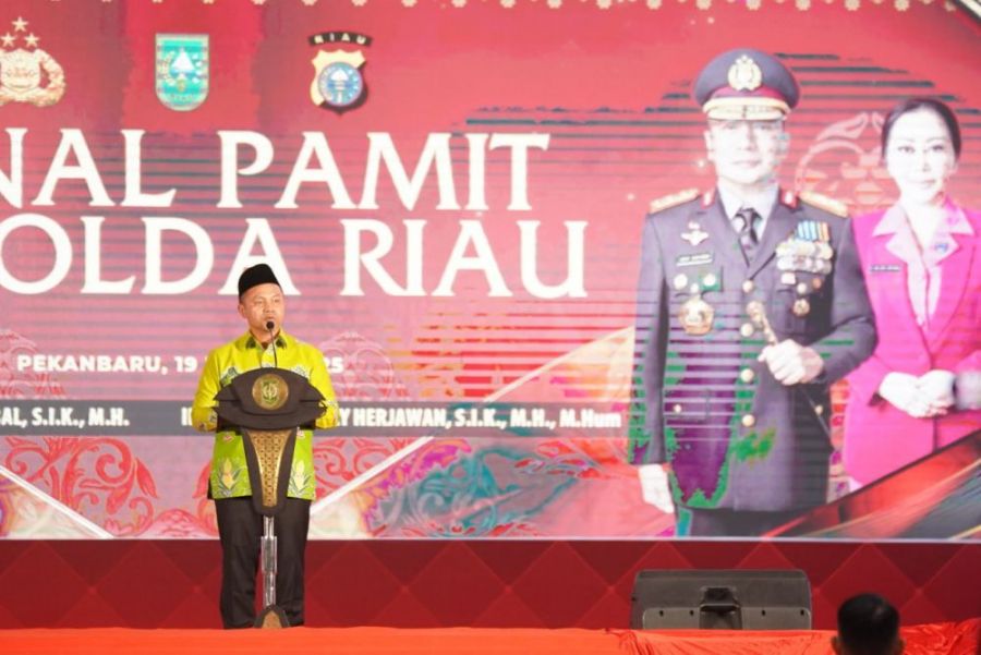 Kapolda Riau Berganti! Gubernur Abdul Wahid Beri Pesan Tegas