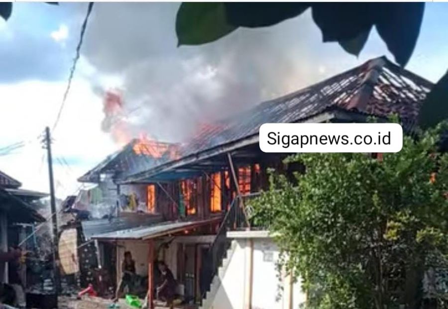 Kebakaran Hancurkan Rumah di Dusun 4 Panta Dewa Pali