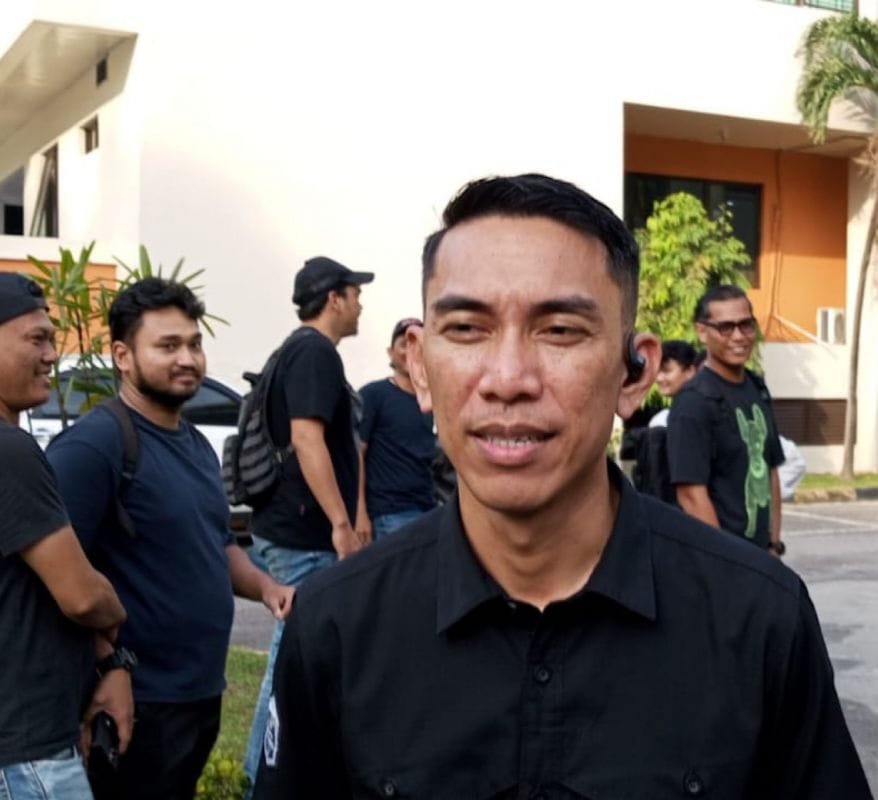 Kericuhan Di Gedung DPRD Riau, Polisi dalami penyebab bentrokan Antar Pendukung