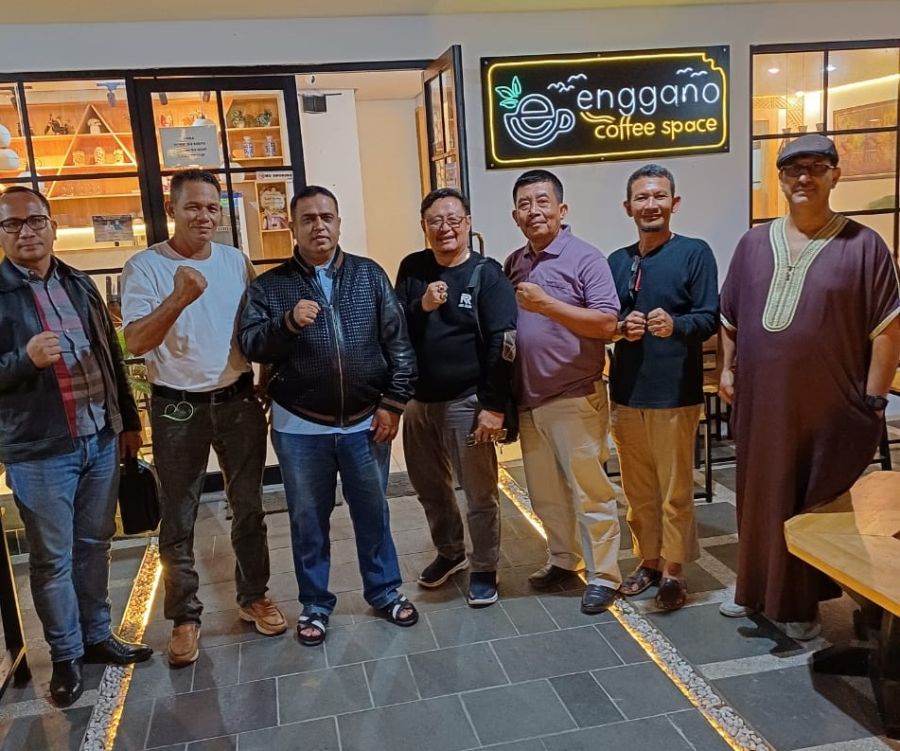 Ketua Umum PMN Hondro 'Ngopi Bareng' dengan Cagubri M Nasir , Ini yang Dibahas