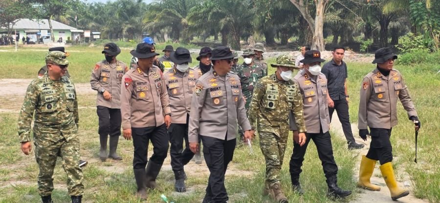 Kodam XIX/Tuanku Tambusai Turun ke Lapangan, Pangdam Pastikan Penanganan Karhutla di Inhu