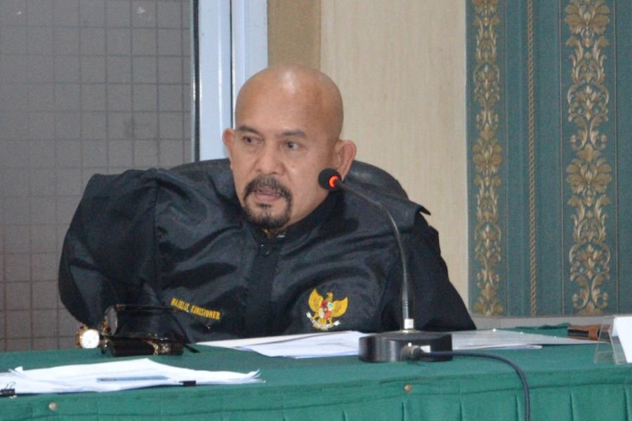 Komisioner KI Riau Kecam Kadisdik Absen Sidang Sengketa Informasi