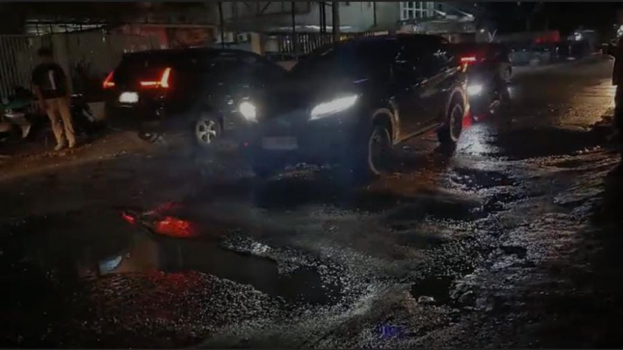Kondisi Jalan Sisingamangaraja dan Jalan Pekanbaru Lainnya “Kronis”, Warga Minta Perbaikan Segera