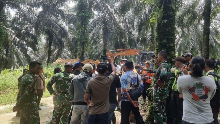 Konflik Lahan PT Wanasari–CRS Kuansing Memanas, Alat Berat Tetap Beroperasi