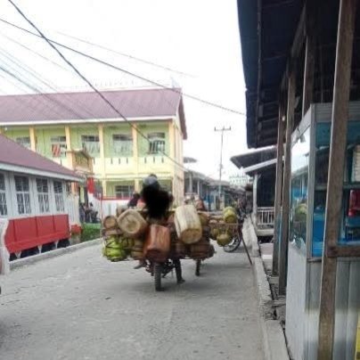 LPG Langka Di Panipahan,Harga Bersubsidi 35.000 Pertabung 3 Kilogram Lewati HRT,Warga Menjerit