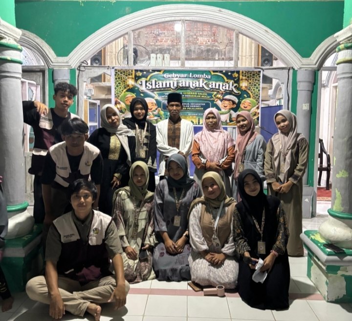 Mahasiswa KKN Abdurrab Kelompok 32 Ramaikan HUT RI di Pangkalan Kerinci