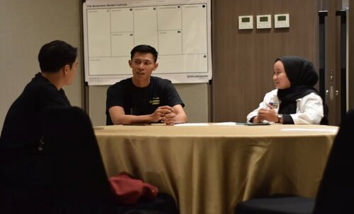 Maxy Academy Bersama UNESA Gelar Pelatihan BNSP Skema Desain Multimedia untuk Bekali Masa Depan