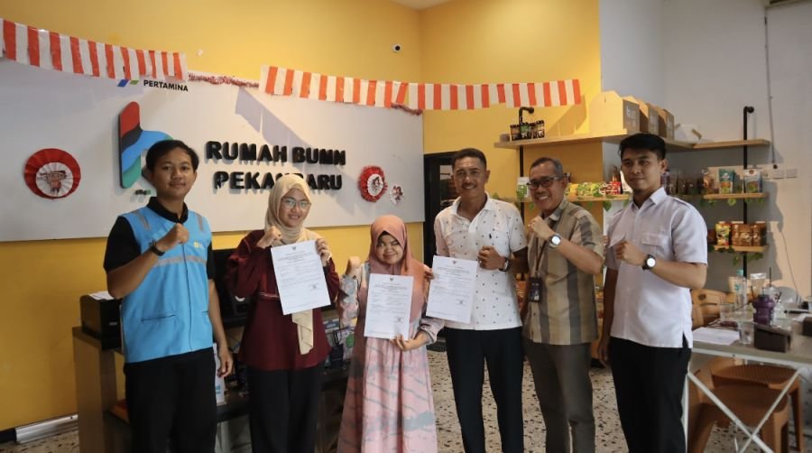 Menenun Secercah Harapan di Tengah Keterbatasan, Kolaborasi PLN MCTN dan Kartini Masa Kini Wujudkan Kemandirian Ekonomi Difabel