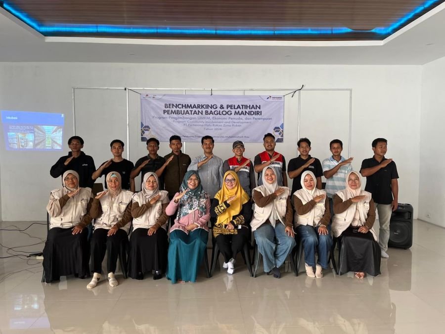 Menyemai Kemandirian UMKM Seroja Melalui Penguatan Kapasitas Budidaya Jamur