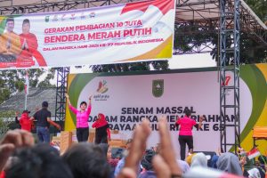 Meriahkan Hari Jadi Provinsi Riau ke-65, Sekretariat DPRD Riau Ikuti Kegiatan Senam Massal