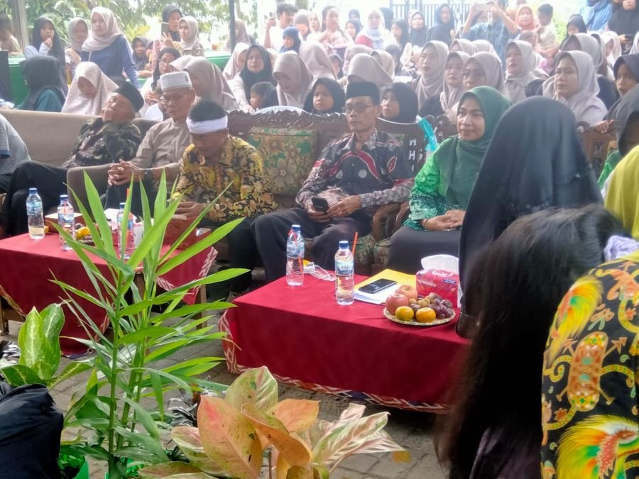 MI Islamiyah Wisuda Tahfidz dan Lepas Siswa Kelas VI