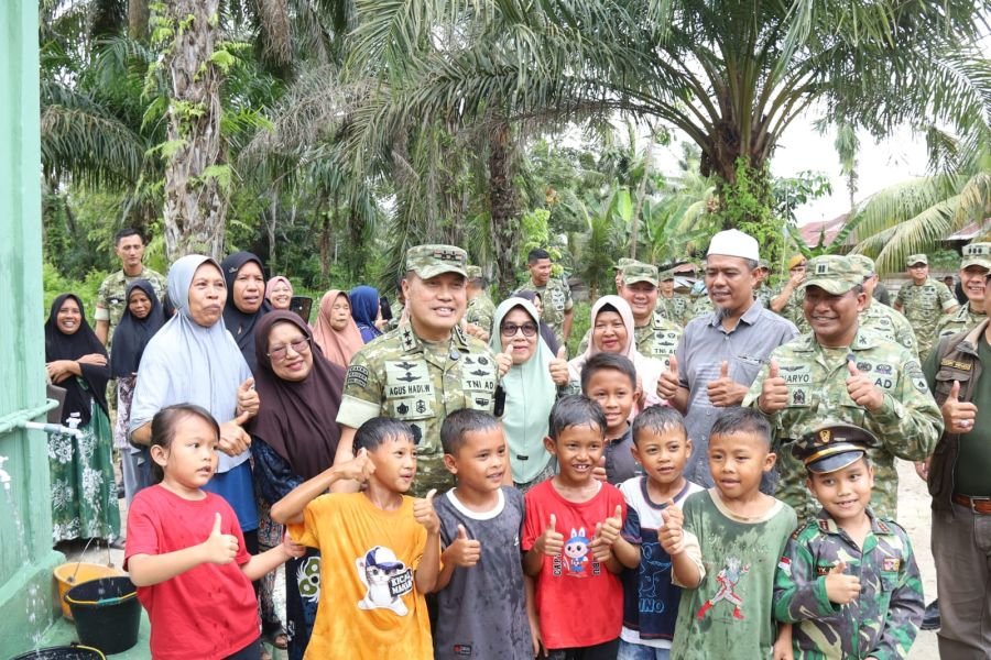 Pangdam XIX Tuanku Tambusai Pastikan Manunggal Air Bersih Mengalir untuk Warga Dumai