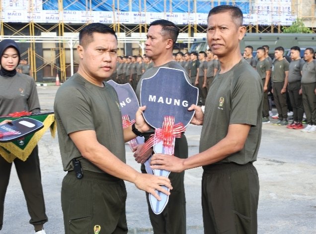 Pangdam XIX/Tuanku Tambusai Serahkan Kendaraan Dinas, Perkuat Kesiapan Operasional Satuan