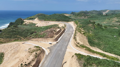 Pembangunan Jalan Lintas Selatan Lot 2: Bululawang - Sidomulyo – Tambakrejo oleh PTPP