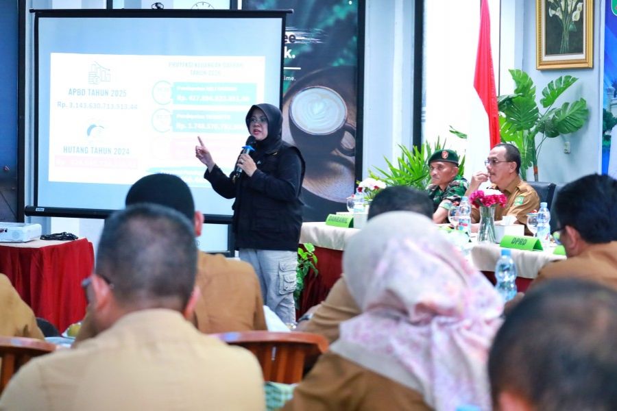 Pemerintah Siak Prioritaskan Pemerataan Infrastruktur Jalan di Seluruh Kecamatan Tahun 2025