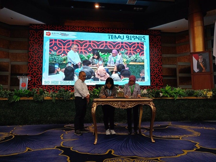 Penandatanganan MoU antara PT Technogis Indonesia dan BRIN